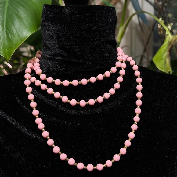 Vintage Beaded Necklace, Rope Length, Box Clasp, Pink & Gold Tone - Picture 4 of 15